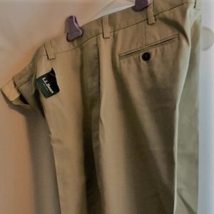 L.L. Bean khaki pants sz 37x28